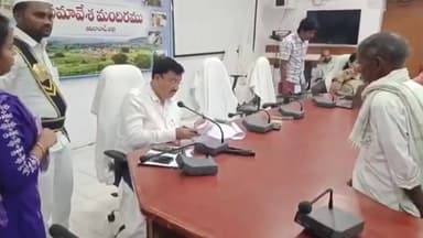 అదిలాబాద్ అర్బన్: ప్రజావాణిలో వచ్చిన అర్జీలను సత్వరమే పరిష్కారమయ్యేలా అధికారులు చర్యలు తీసుకోవాలి: అదనపు కలెక్టర్ రాజేశ్వర్