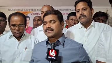 కరీంనగర్: రాజకీయంతో పాటు సామాజిక సేవ చేసిన మహోన్నతుడు గడ్డం వెంకట స్వామి : చొప్పదండి ఎమ్మెల్యే, డీసీసీ అధ్యక్షులు డా.మేడిపల్లి