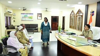 అదిలాబాద్ అర్బన్: ప్రజా ఫిర్యాదులపై తక్షణమే స్పందించాలి : ఆదిలాబాద్ జిల్లా ఎస్పీ అఖిల్ మహాజన్