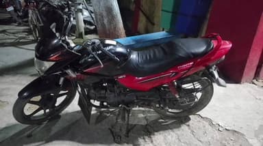 संझौली: पुलिस ने थाना क्षेत्र के ग्रामीण बैंक से चोरी गई बाइक को राजपुर से बरामद किया