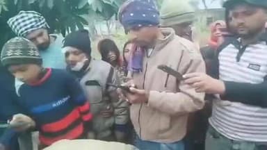 माधौगढ़: सड़क हादसे में उपचार के दौरान महिला की मौत, माधौगढ़ नगर निवासी महिला का हुआ दाहसंस्कार