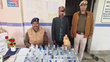 सिंघवारा: सिमरी थाना की अवैध शराब के खिलाफ बड़ी कार्रवाई, 32 लीटर शराब के साथ एक अभियुक्त गिरफ्तार