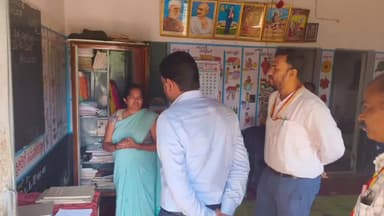 ತಿಪಟೂರು: ಹಿಂಡಿಸ್ಕೆರೆ ಗ್ರಾಮಕ್ಕೆ ಜಿಲ್ಲಾ ಪಂಚಾಯತ್ ಸಿಇಒ ದಿಢೀರ್ ಭೇಟಿ