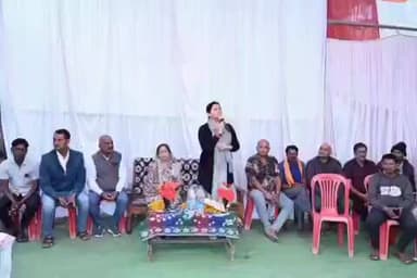 पंडरिया: नपं पांडातराई में गुरु घासीदास जयंती समारोह का आयोजन, विधायक भावना बोहरा हुईं शामिल, क्षेत्रवासियों को दी बधाई