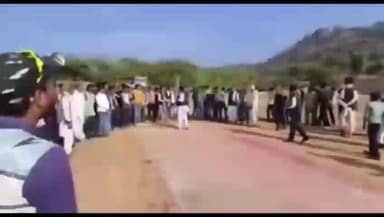 सपोटरा: जीरौता में क्रिकेट प्रतियोगिता का उद्घाटन विधायक हंसराज मीना ने फीता काटकर किया, लोगों ने किया स्वागत