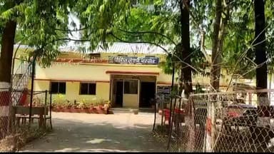 नरखेड: मोवाड ते गणेशपुर रोडवर अवैधरित्या जनावरांची वाहतूक करणाऱ्या आरोपी विरोधात गुन्हा दाखल