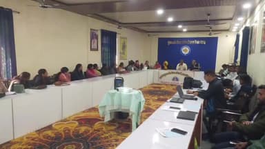 देेवगढ़: देवगढ़ में नवाचारी प्रयासों से शिक्षा की डगर संवरेगी, शिक्षकों ने साझा किए कक्षा के सफल अनुभव