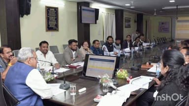 मुंगेली: राज्य खाद्य आयोग के अध्यक्ष संदीप शर्मा ने मुंगेली दौरे में आंगनबाड़ी, छात्रावास व उचित मूल्य दुकानों का निरीक्षण किया