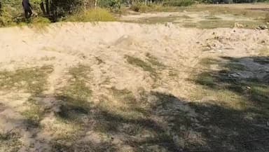 জামপুইজলা: বুড়িমা নদীর পাড়ে নিম্নমানের বোল্ডার নির্মাণের অভিযোগ ঠিকেদারের বিরুদ্ধে