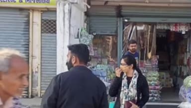 તાલોદ: શહેરમાં ટાવર સહિત ના વિસ્તારોમાં ગંદકી કરતા એકમો પાસેથી દંડ વસૂલાતાં ફફડાટ ફેલાયો