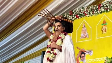 तिरोडा: डी बी सायन्स कॉलेज गोंदिया येथे हनुमंत कथा महोत्सवाला आमदार विजय रहांगडाले यांनी दर्शविली उपस्थिती