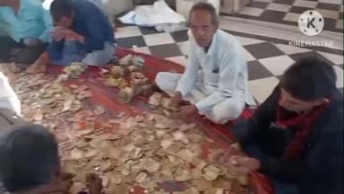 आगर: 10 महीने बाद खुली बाबा बैजनाथ महादेव मंदिर की दान पेटी, एक पेटी से निकले ₹10 लाख