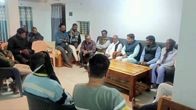 तिरोड़ी: डोंगरगांव में किसानों ने विधायक को सुनाई पीड़ा, सिंचाई और बिजली की समस्या से कराया अवगत