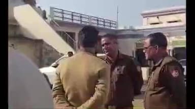 नारासन: आसफनगर में दबंगों ने घर में घुसकर भूमि पर जबरन कब्जा करने का प्रयास किया, पुलिस पर दबंगों के सहयोग का आरोप