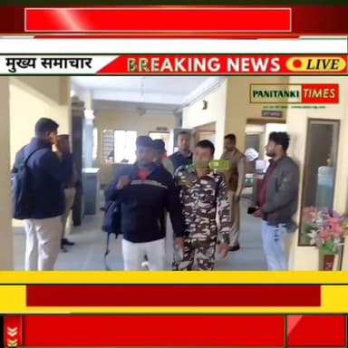 লাগেজ স্ক্যানে ধরা পড়ল কার্তুজ!বাগডোগরায় গ্রেফতার বিমান যাত্রী