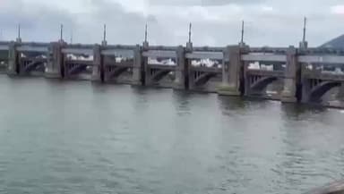 மேட்டூர்: மேட்டூர் அணைக்கு நீர்வரத்து 1024 கனஅடியாக சரிவு நீர் இருப்பு 79.29 டிஎன்சி ஆக உள்ளது