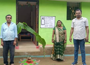 प्रधानमंत्री आवास योजना के तहत जिलें में आज वृहद कार्यक्रम आयोजित कर 1037 नवनिर्मित आवासों में हितग्राहियों को गृहप्रवेश...