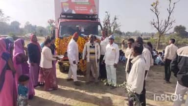 अरथूना: भाजपा सरकार के दो साल पूर्ण होने पर मंडेलापाड़ा में प्रचार-प्रसार रथ का किया गया स्वागत