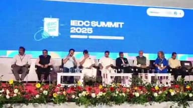 കാസര്ഗോഡ്: യുവ സംരംഭക ഉച്ചകോടിക്ക് പൊവ്വൽ എൽ ബി എസ് എൻജിനീയറിങ് കോളേജിൽ തുടക്കമായി