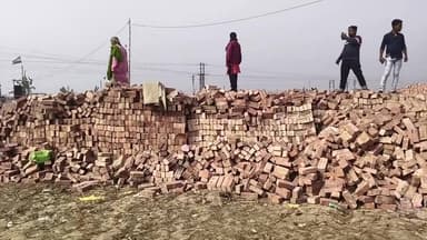 বেলডাঙার বাবরি মসজিদের ভিত্তি স্থাপনের স্থান থেকে সরাসরি লাইভ দেখুন