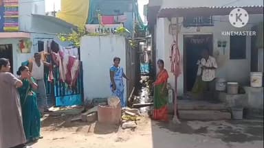 నిజామాబాద్ సౌత్: తమ కాలనీలో నెలకొన్న సమస్యలు పరిష్కరించాలని కలెక్టర్కు ఫిర్యాదు చేసిన బురిడీ గల్లీ కాలనీవాసులు