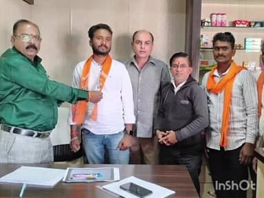 चिमूर: उपसरपंच वैभव ठाकरे यांचा शिवसेनेत जाहीर प्रवेश