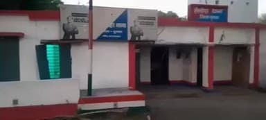 सरैयाहाट: सरैयाहाट/हंसडीहा थाना क्षेत्र में कुजी पुल के पास चरवाहे को बचाने में बाइक सवार घायल