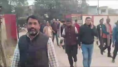 चितरंगी: चितरंगी में आगजनी की घटना से नाराज़ लोगों ने तहसीलदार को दिया ज्ञापन, की नारेबाजी