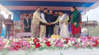 করিমপুর ১: করিমপুর চক্রের বাৎসরিক ক্রীড়া প্রতিযোগিতা অনুষ্ঠিত হলো RMC ময়দানে