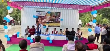 গোসাবা: গোসাবার রাঙাবেলিয়াতে ৯৬২মিটার কংক্রিটের রাস্তার কাজের সূচনা করলেন গোসাবার BDO পঞ্চায়েত সমিতির সভাপতি