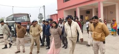 डीएम एसपी ने न्यू बस स्टैंड और देकुली धाम का किया निरीक्षण, दिए कई दिशा निर्देश,
शिवहर-डीएम प्रतिभा रानी और एसपी शैलेश ...