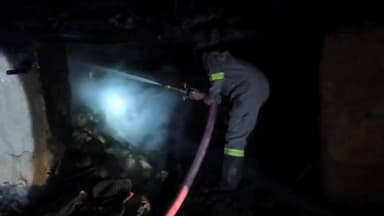 अराजकतत्वों ने नलकूप में लगाई आग भूसा कृषि उपकरण हुऐ खाक
सुमेरपुर थाना क्षेत्र के ग्राम सौंखर में नलकूप में रखा भूसा सहि...