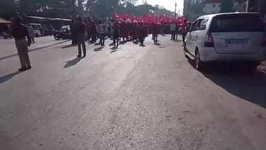 जगदलपुर भारतीय कम्युनिस्ट पार्टी के कार्यकर्ता के द्वारा 100 वर्ष पूर्ण होने पर जगदलपुर में रेली व सभा का आयोजन किया ग