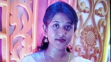 ময়না: বাড়ির মধ্যে যুবতীর ঝুলন্ত দেহ উদ্ধার করে চাঞ্চল্য এলাকায়, খুন না আত্মহত্যা তদন্তে পুলিশ