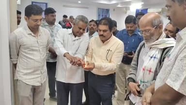 ଗୁଣୁପୁର: ଚଇତି ମହୋତ୍ସବ ଇଡିତାଲ ପାଳନ ଅବସରରେ ଗୁଣପୁର ଉପ ଜିଲ୍ଲାପାଳଙ୍କ କାର୍ଯ୍ୟାଳୟ ରେ କବିତା ଆସାର କାର୍ଯ୍ୟକ୍ରମ ଅନୁଷ୍ଠିତ