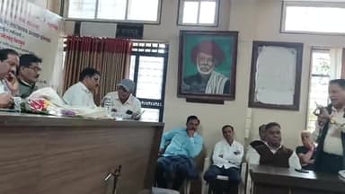 सातारा: जिल्हा परिषद कर्मचारी महासंघाची सातारा पंचायत समिती मध्ये बैठक पार पडली