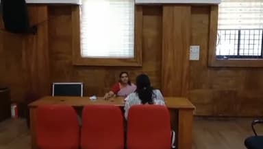 കണ്ണൂർ: വനിതാ കമ്മീഷൻ കളക്ടറേറ്റ് ഹാളിൽ സിറ്റിങ്ങ് നടത്തി, 16 പരാതികളിൽ തീർപ്പാക്കി