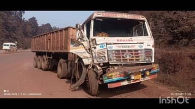 ଚମ୍ପୁଆ: ଚମ୍ପୁଆ ଉପଖଣ୍ଡ ବିଆରପିଏଲ ନିକଟରେ ଦୂର୍ଘଟଣା ଗ୍ରସ୍ତ ଅଚଳ ଗାଡିରୁ ଚକ ଚେlରୀ