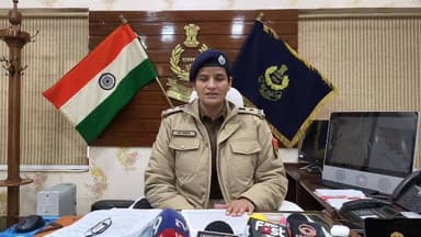 ज़िला गंगानगर जिला पुलिस अधीक्षक अमृता दूहन प्रेस वार्ता कर किया बड़ा खुलासा
#रायसिंहनगर
विवाहिता की गला दबाकर हत्या, र...