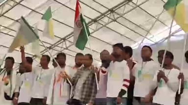 বেলডাঙা ১: ২৪ ঘন্টা না কাটতেই বালিগঞ্জ বিধানসভা থেকে প্রার্থী নিশা চ্যাটার্জির নাম বাতিল করল হুমায়ুন কবির