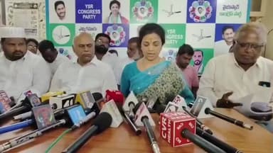 ఎమ్మిగనూరు: ఎమ్మిగనూరు : వైసీపీ పార్టీని వీడి బిజెపిలో చేరుతున్నట్లు వస్తున్న వార్తలపై మాజీ ఎంపీ బుట్టా రేణుక ఘాటుగా స్పందించారు..