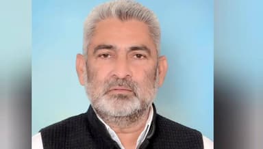 ਪਠਾਨਕੋਟ: ਜਿਲਾ ਪਠਾਨਕੋਟ ਚ ਚੱਲ ਰਹੇ ਵਿਕਾਸ ਕਾਰਜਾਂ ਦਾ ਕੀਤਾ ਲਾਲ ਚੰਦ ਕਟਾਰੂ ਚੱਕ ਨੇ ਕੀਤਾ ਰਿਵਿਊ ਕਾਰਜਾਂ ਵਿੱਚ ਤੇਜ਼ੀ ਲਿਆਉਣ ਲਈ ਦਿੱਤੀਆਂ ਹਦਾਇਤਾਂ