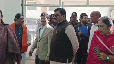 बुरहानपुर नगर: सांसद और महापौर ने किया जिला अस्पताल का निरीक्षण