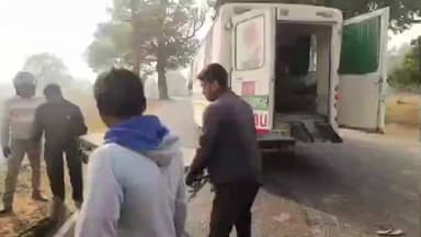 ठेठईटांगर: ठेठईटांगर में बाइक दुर्घटना, युवक हुआ घायल