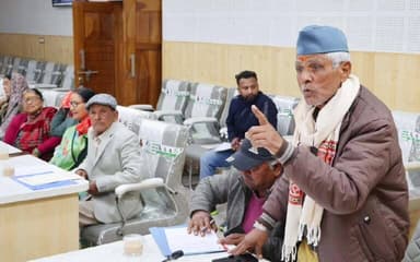 चमोली: उत्तराखंड राज्य आंदोलनकारियों की समस्याओं के समाधान को लेकर गोपेश्वर में जिलाधिकारी की अध्यक्षता में बैठक आयोजित