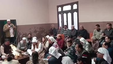 ਪਠਾਨਕੋਟ: ਪਠਾਨਕੋਟ ਦੇ ਨਾਲ ਲੱਗਦੇ ਸੁਜਾਨਪੁਰ ਦੇ ਮਹਾਜਨ ਹਾਲ ਵਿੱਚ ਸ਼੍ਰੀ ਮਦਨ ਲਾਲ ਮਹਾਜਨ ਦੇ 137ਵੇਂ ਜਨਮ ਦਿਵਸ ਨੂੰ ਮਨਾ ਕੇ ਉਹਨਾਂ ਨੂੰ ਯਾਦ ਕੀਤਾ ਗਿਆ