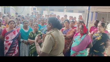 ஆம்பூர்: துத்திப்பட்டு பகுதியில் ஷூ தொழிற்சாலை ஊழியர்களுக்கு பெண்கள் மற்றும் குழந்தைகளுக்கு எதிரான குற்றங்கள் குறித்து விழிப்புணர்வு ஏற்படுத்திய காவல்துறையினர்