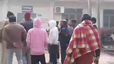 चरखी दादरी: ई-रिक्शा चार्ज करते समय करंट लगने से युवक की मौत, पुलिस ने च. दादरी अस्पताल में कराया पोस्टमार्टम