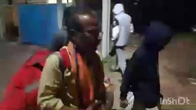 ଟିଟିଲାଗଡ: ଟିଟିଲାଗଡ ୱାର୍ଡ ନମ୍ୱର୍ ଦୁଇ ଓକିଲ ଦେବେନ୍ଦ୍ର ମିଶ୍ରଙ୍କ ଘର ନିକଟରୁ ରାମ ମନ୍ଦିର ପୂଜାରୀ ପରିବାର ଠାରୁ ସୁନା ଲୁଟ ଉଦ୍ୟମ