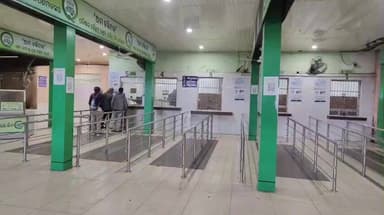 ପୁରୀ ମ୍ୟୁନିସିପାଲଟି: ଟିକେଟ କାଉଟର ବନ୍ଦ ନେଇ ରୋଗୀ ଅସନ୍ତୋଷ, ସୋସିଆଲ ମିଡିଆରେ ଭିଡ଼ିଓ ଭାଇରାଲ l